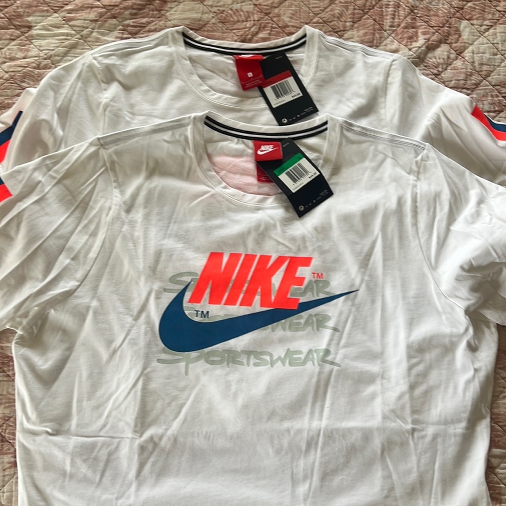 Nike crop tops. New!